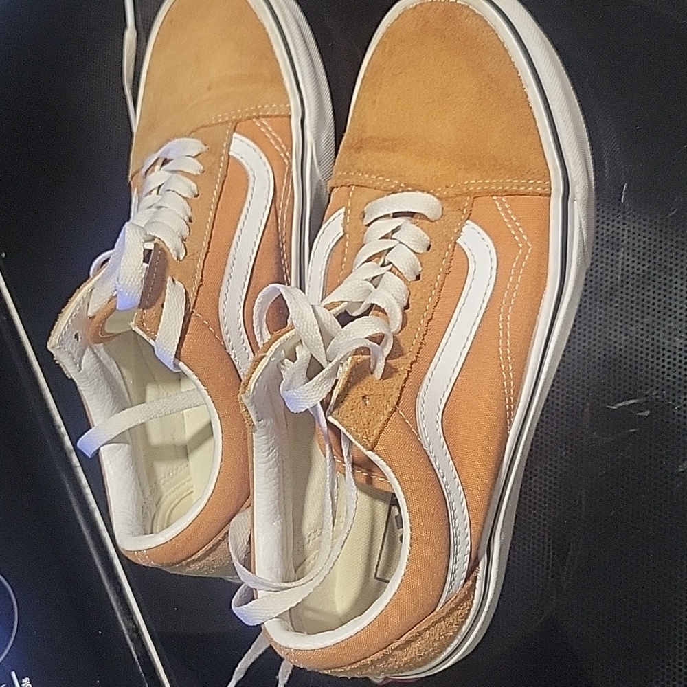 EUC Vans
